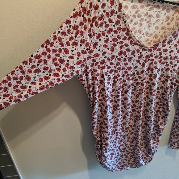 Motherhood Maternity Red Floral Tunic Top - Picture 6 of 8